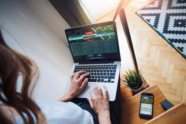 Understanding Registration Policies on 토토사이트 Platforms