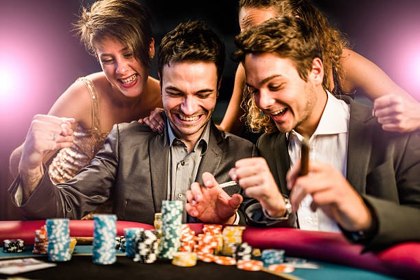 Highlighting Modern Platform Features Across Online Casinos Singapore